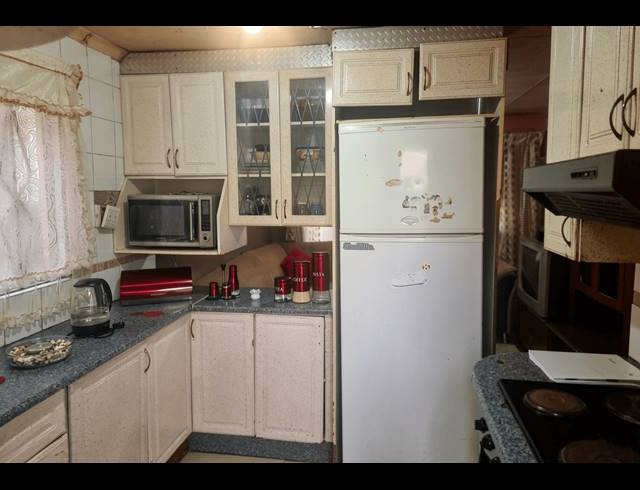 2 BEDROOM HOUSE FOR SALE IN EVATON WEST